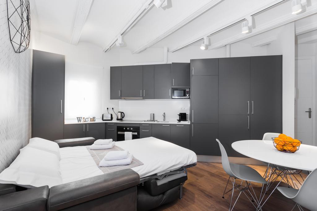 Barcelona Apartments Marina 124 Esterno foto